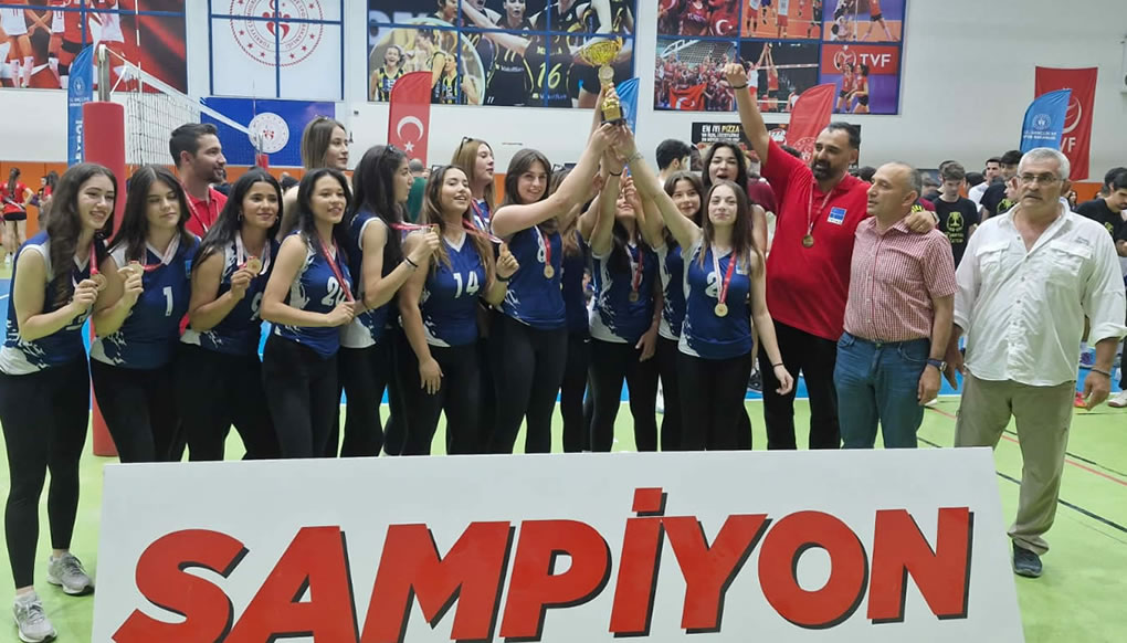 Teiaş Voleybol Olarak Genç ve Yıldız Kızlar Kategorilerinde 2024 – 2025 Sezonu  Ankara Birincisi Olduk.